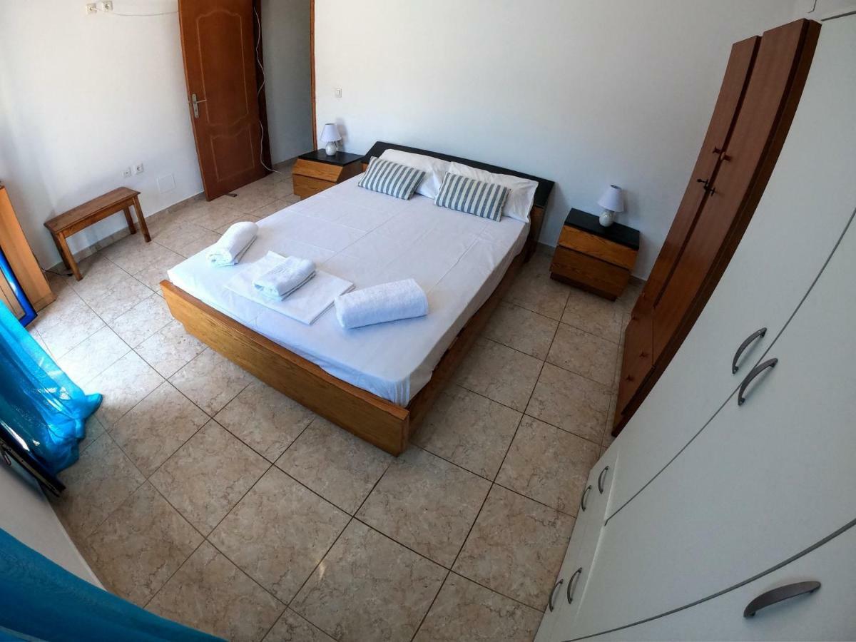 Irene Double Apartment Anoi Sými Buitenkant foto